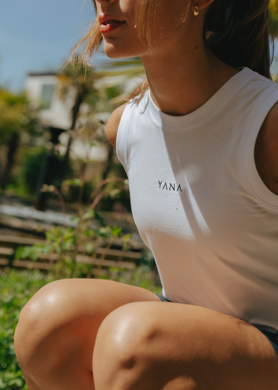Palmaire White Vest
